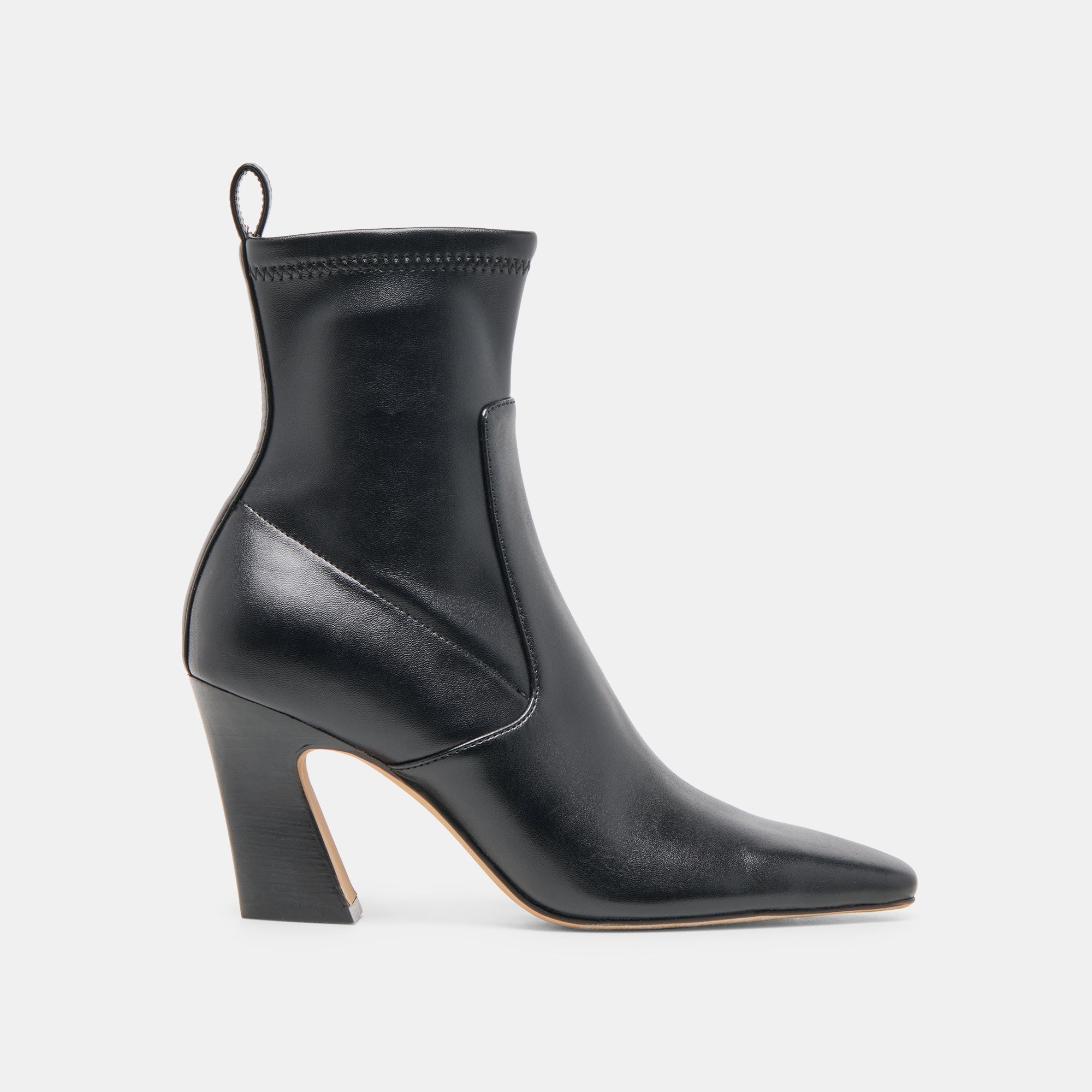 DOLCEVITA-BOOTS_LINZEY_BLACKSTELLA-02-1.jpg