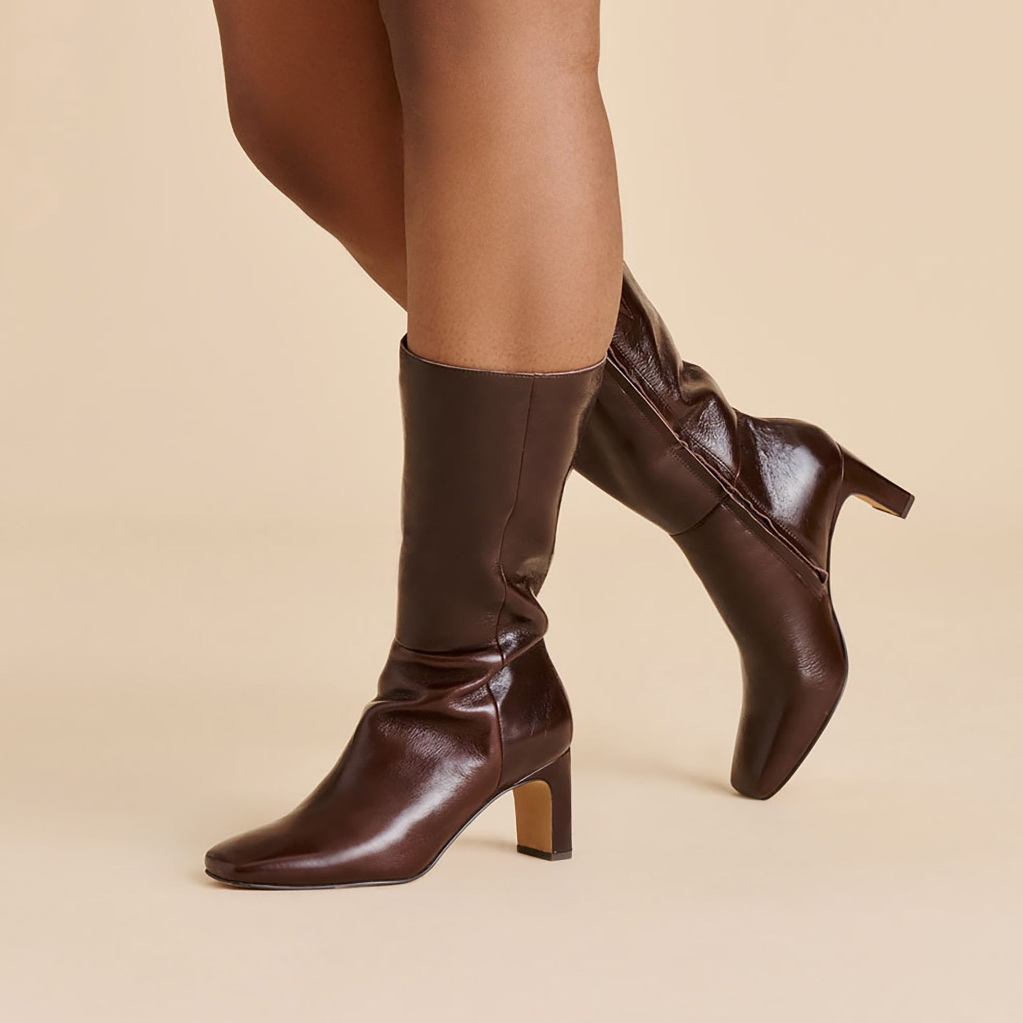 DOLCEVITA-BOOTS_RIGGS_CHOCOLATELEATHER-WIDECALF_1.jpg