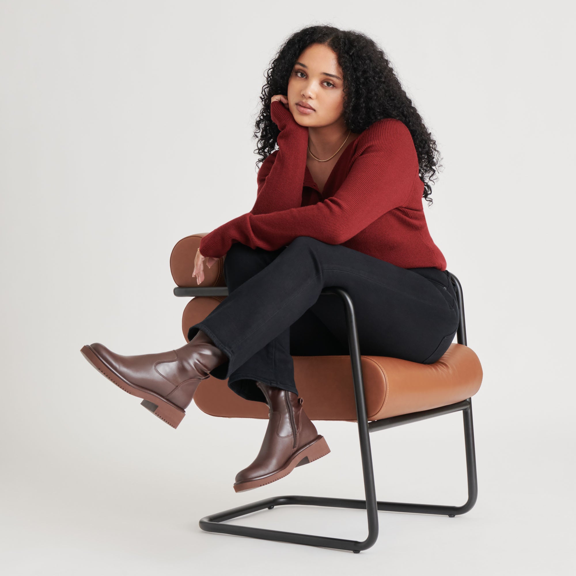 DOLCEVITA-BOOTS_SIMAYAH2O_MAHOGANYLEATHER_ONFOOT.jpg
