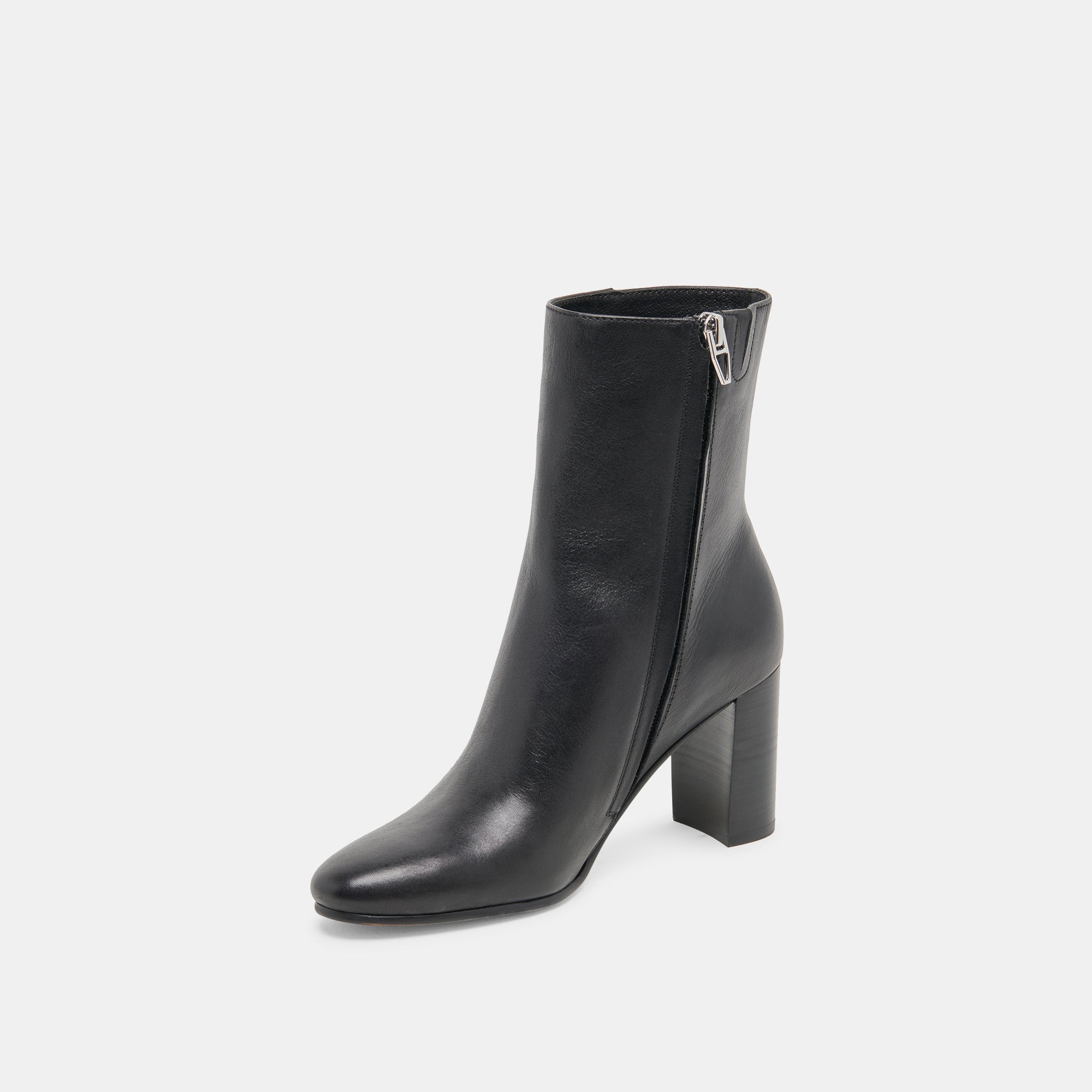 DOLCEVITA-BOOTS_SUZY_BLACKLEATHER-08_1c463122-1705-4afd-bc86-061f6836f589.jpg