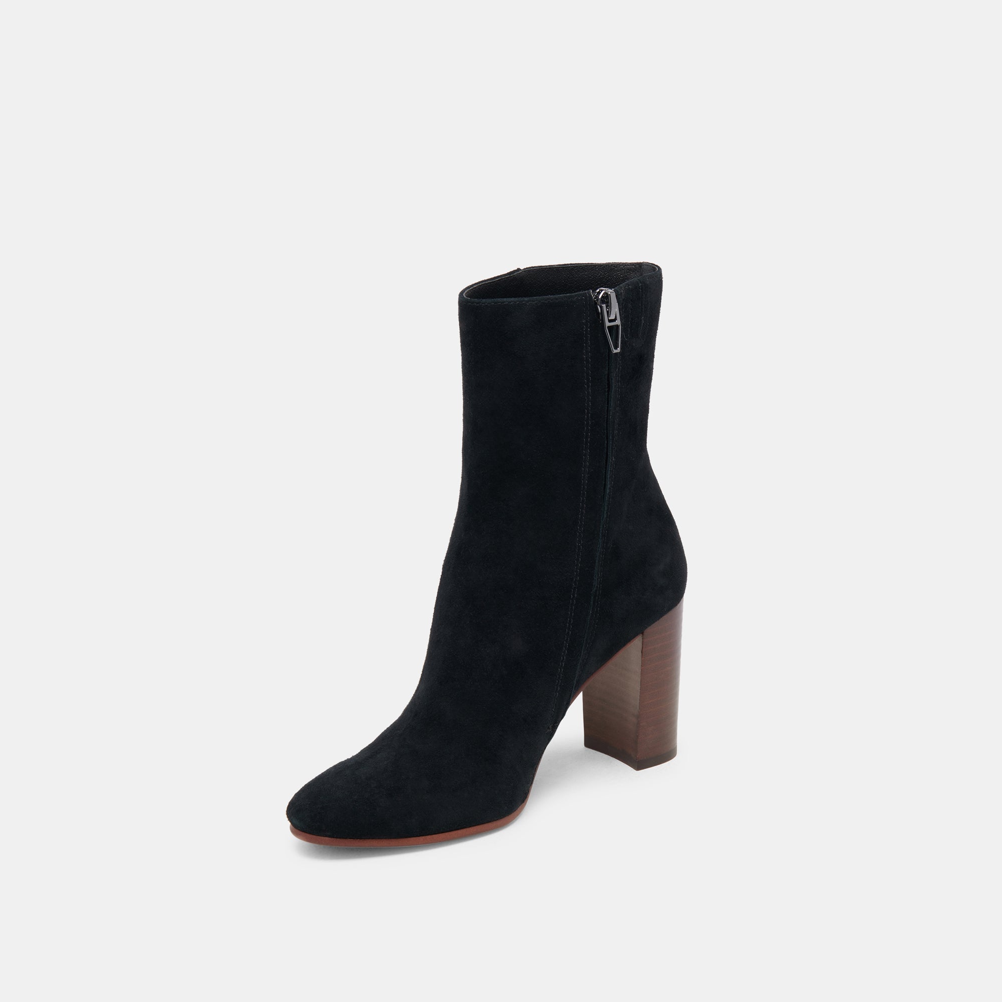 DOLCEVITA-BOOTS_SUZY_ONYX_SUEDE-08_74c854d5-80ad-431e-8698-5bfa5e83f1df.jpg