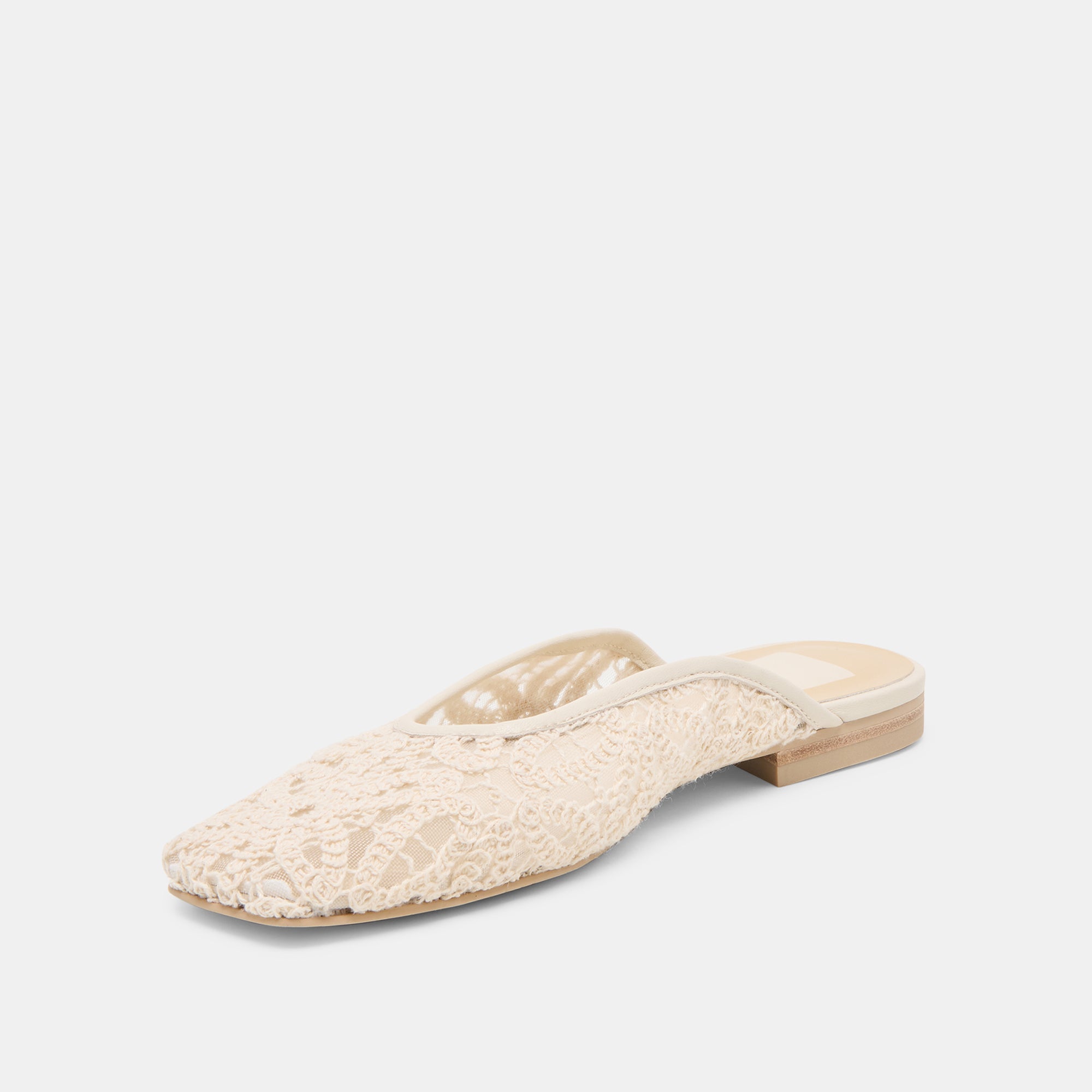 DOLCEVITA-FLATS_AUBRIE_IVORYMACRAMEMESH-09-1.jpg