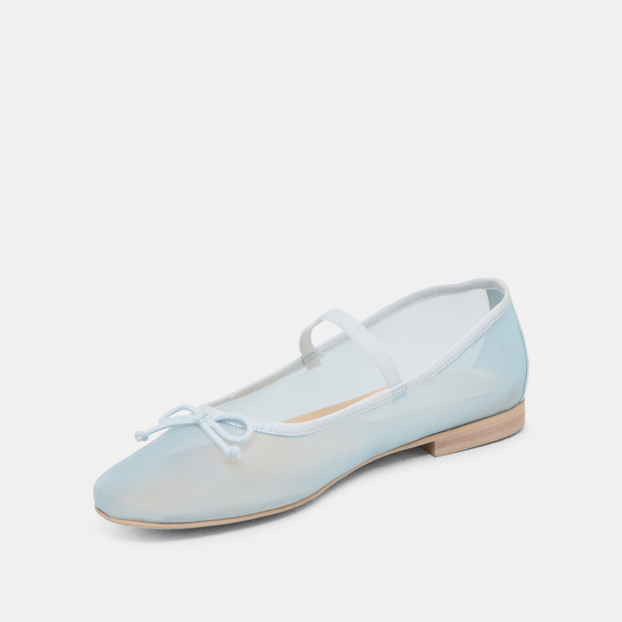 DOLCEVITA-FLATS_CADEL_ICEBLUEMESH-08.jpg