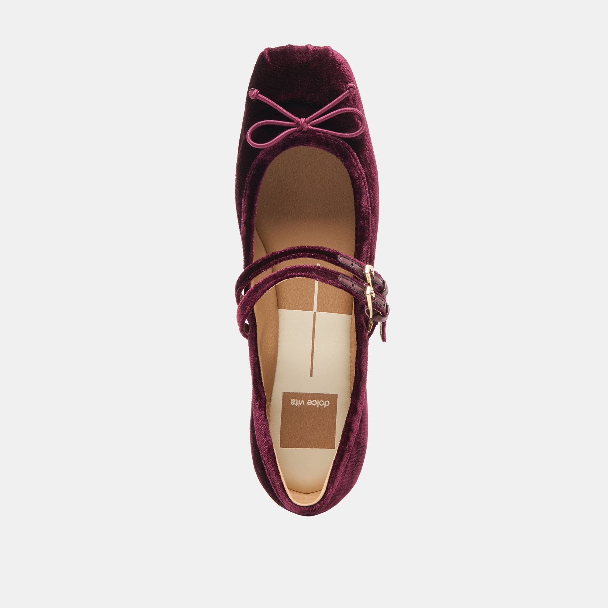 DOLCEVITA-FLATS_GIBSEN_BURGUNDYVELVET-06.jpg