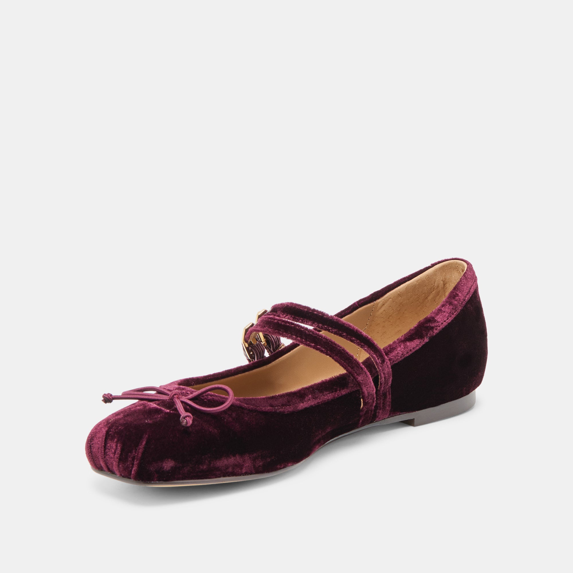 DOLCEVITA-FLATS_GIBSEN_BURGUNDYVELVET-09.jpg