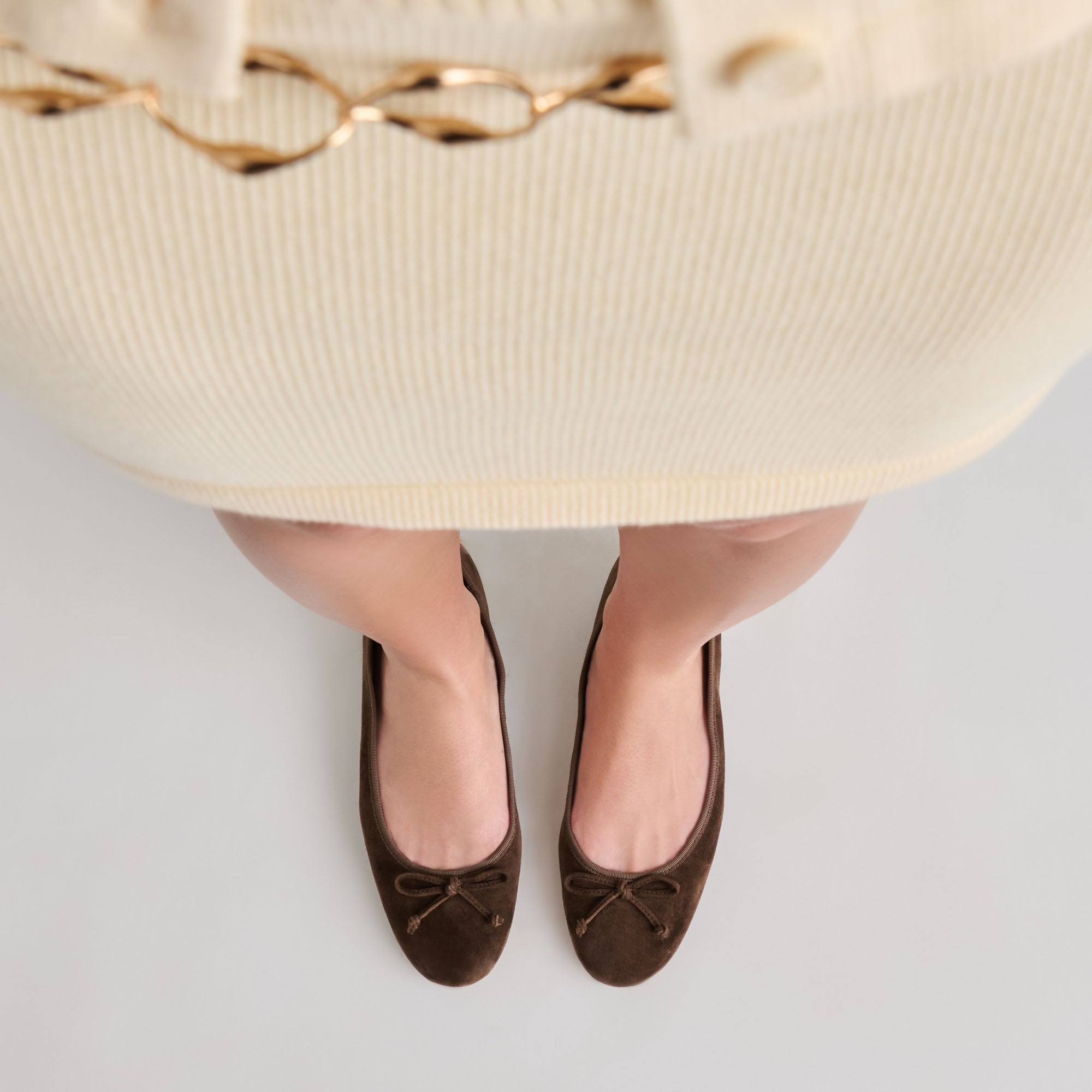 DOLCEVITA-FLATS_RITLA_DKBROWNSUEDE_02.jpg