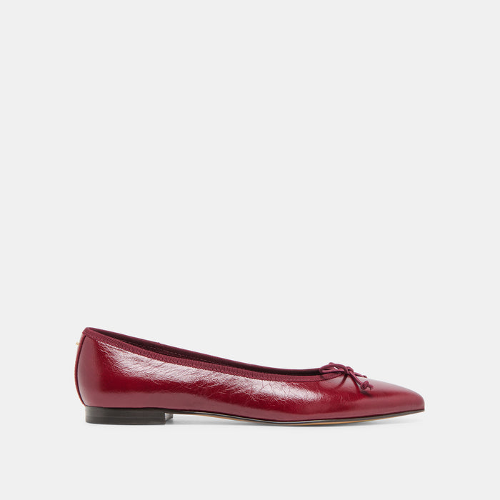 DOLCEVITA-FLAT_CELIO_GARNETLEATHER-02.jpg