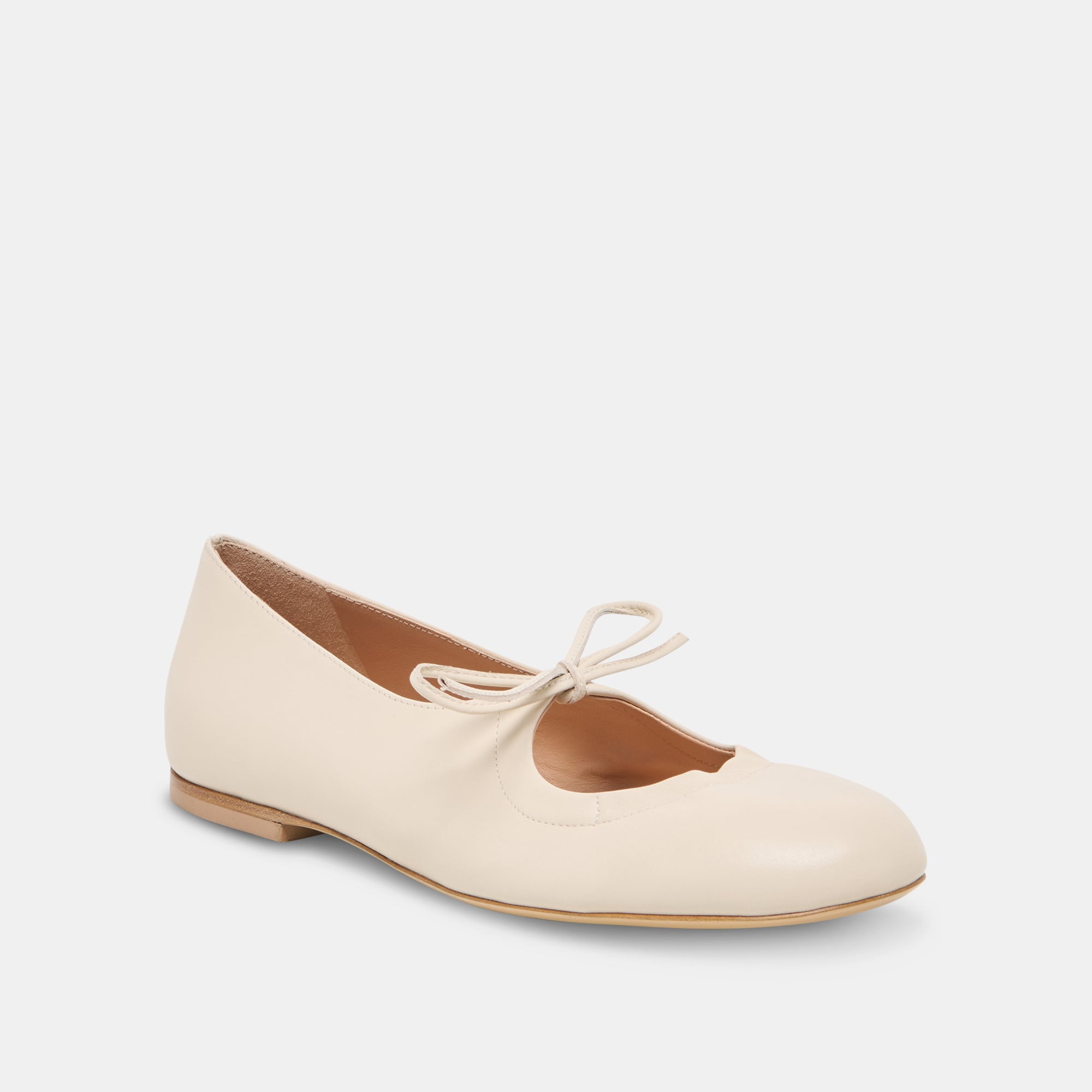 DOLCEVITA-FLAT_PAZEY_BONELEATHER-01.jpg