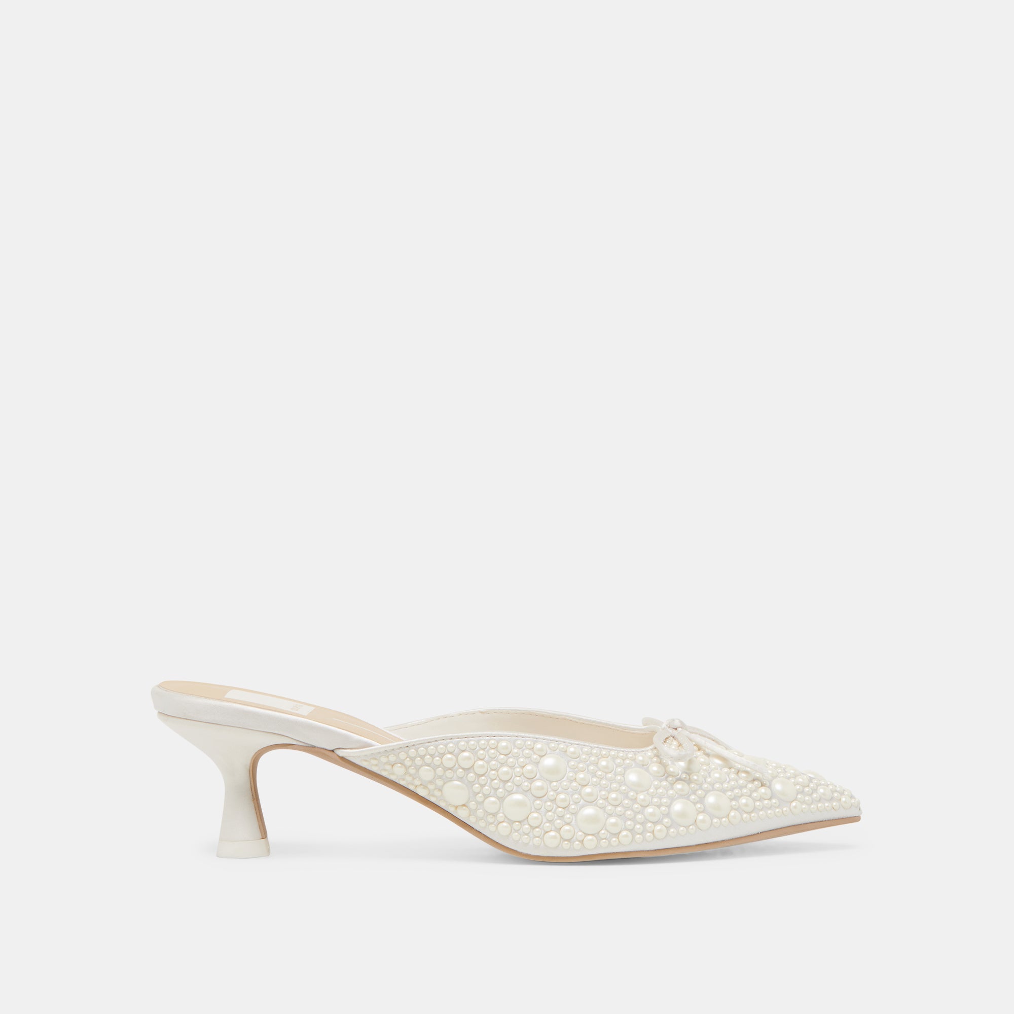 DOLCEVITA-HEELS_CLAYTNPEARL_TRUEWHITESATIN-02-2.jpg