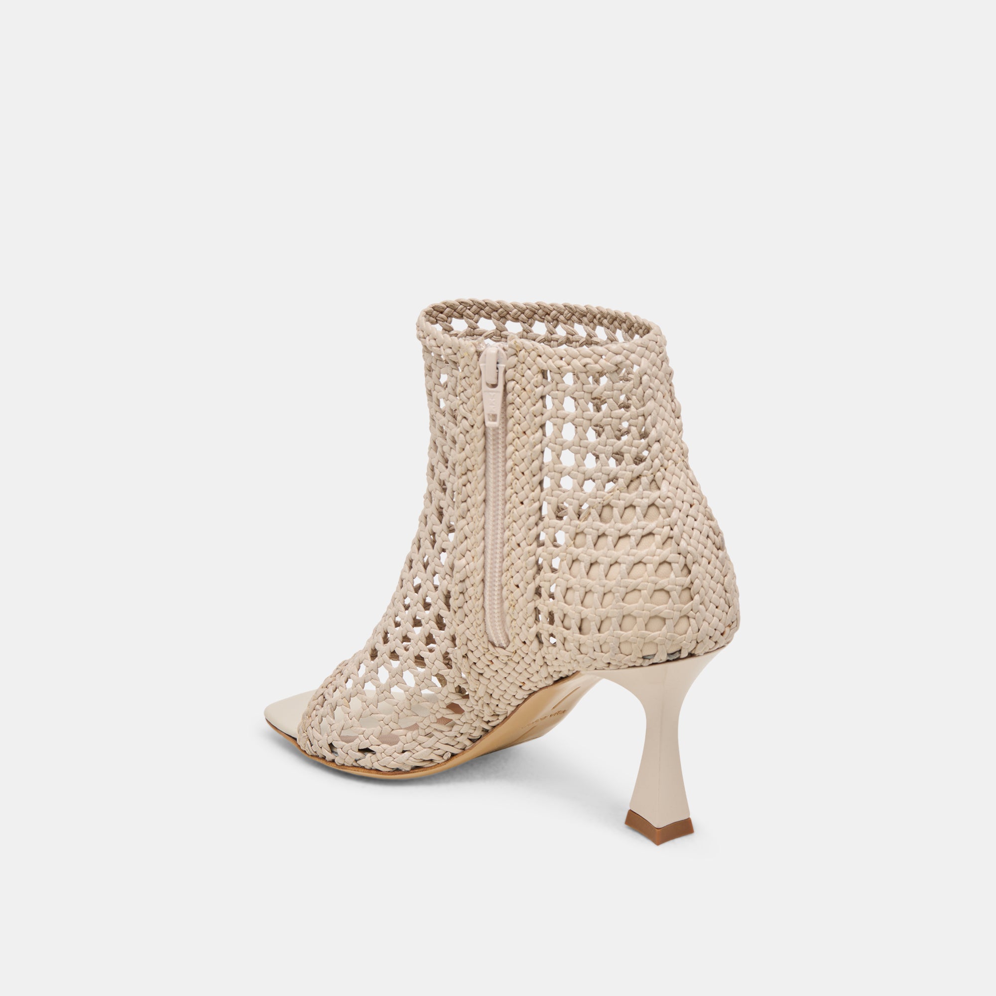 DOLCEVITA-HEELS_QUIN_BONEWOVENLEATHER-09-1.jpg