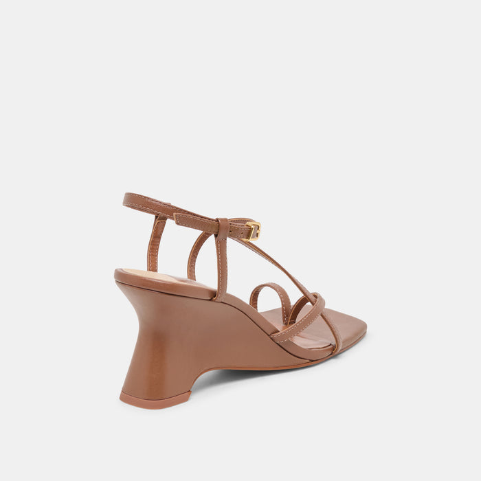 DOLCEVITA-HEEL_AYLEE_COGNACLEATHER-03.jpg