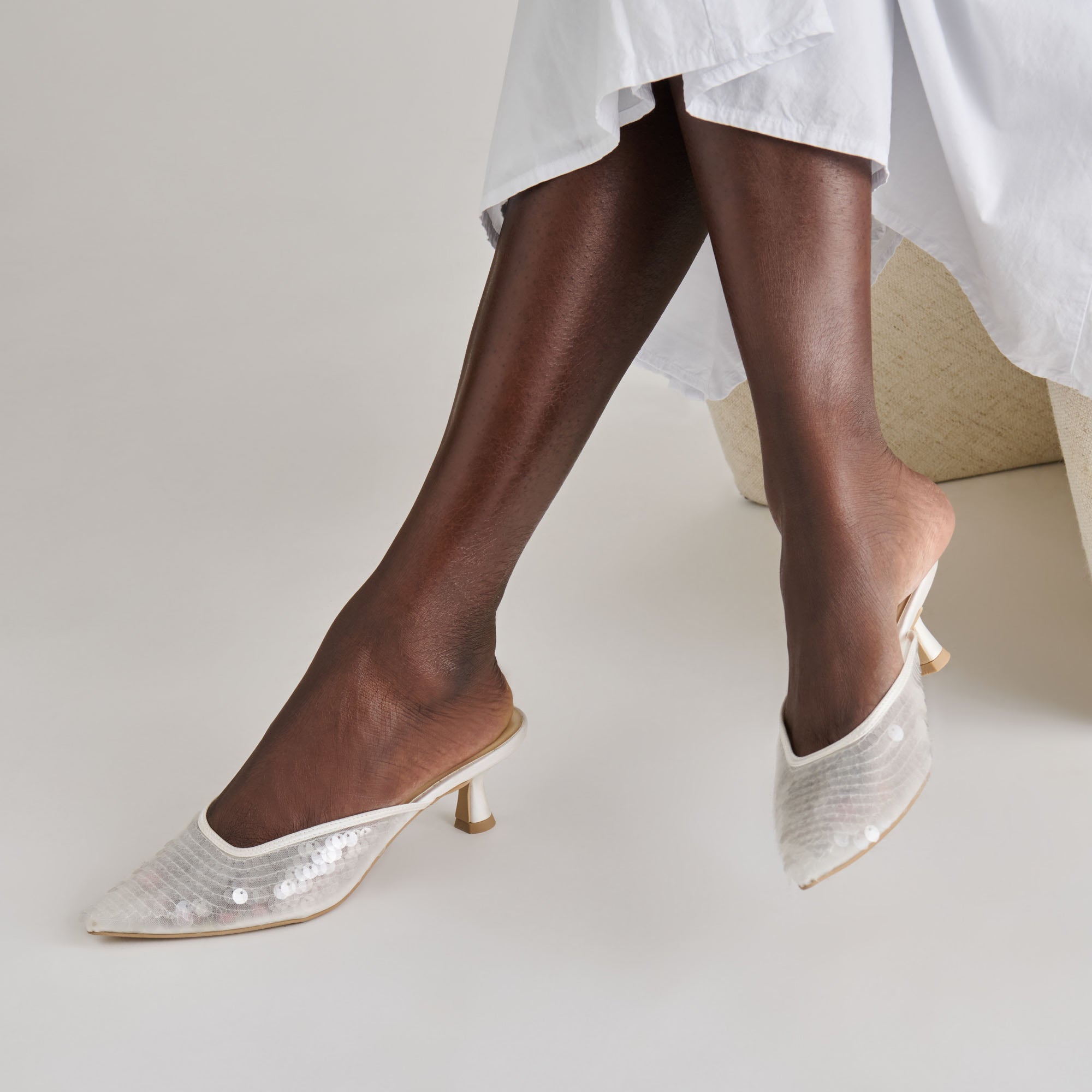 DOLCEVITA-HEEL_CLEOSEQUIN_IVORYSEQUIN_02.jpg