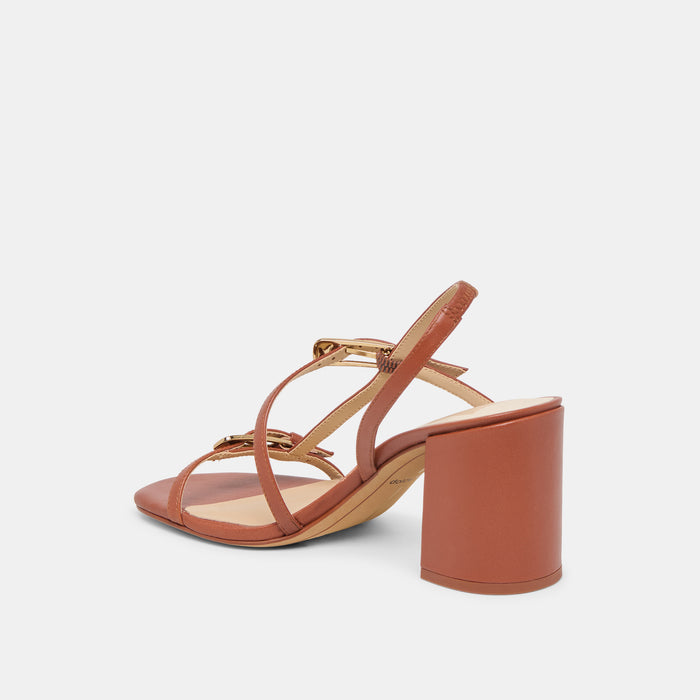DOLCEVITA-HEEL_FAYE_COGNAC-LEATHER-08.jpg