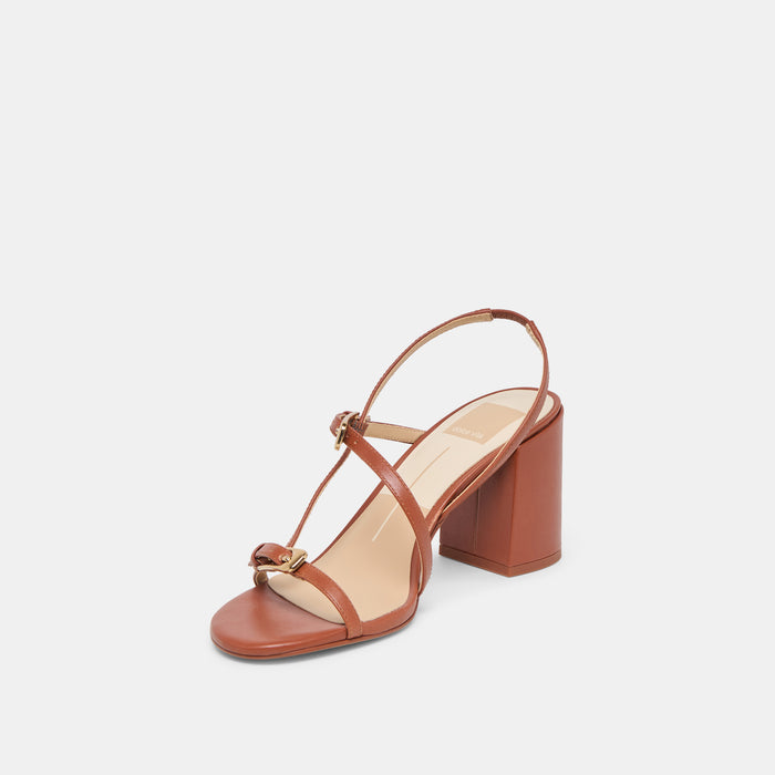DOLCEVITA-HEEL_FAYE_COGNAC-LEATHER-09.jpg