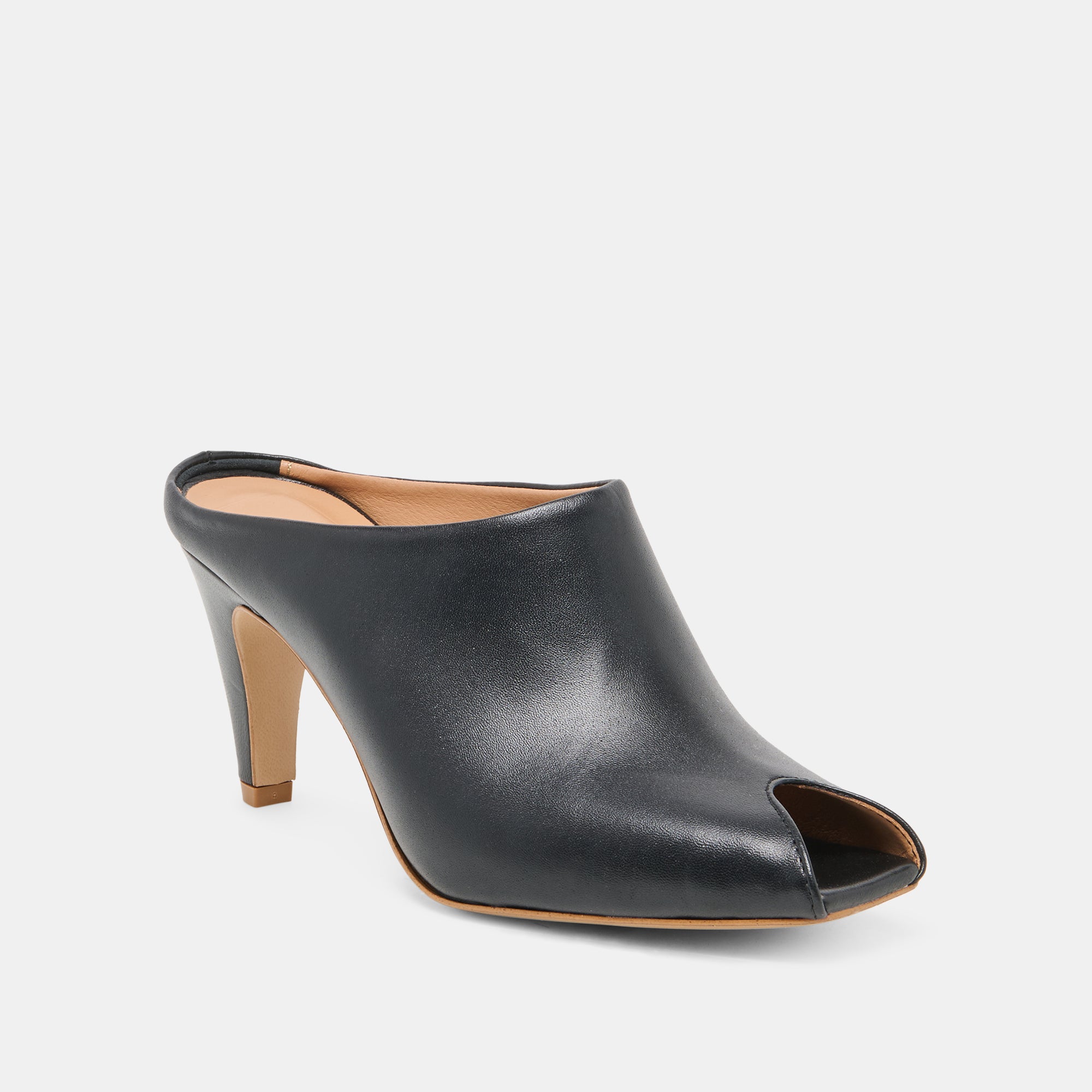 DOLCEVITA-HEEL_MERY_BLACKLEATHER-01-1.jpg