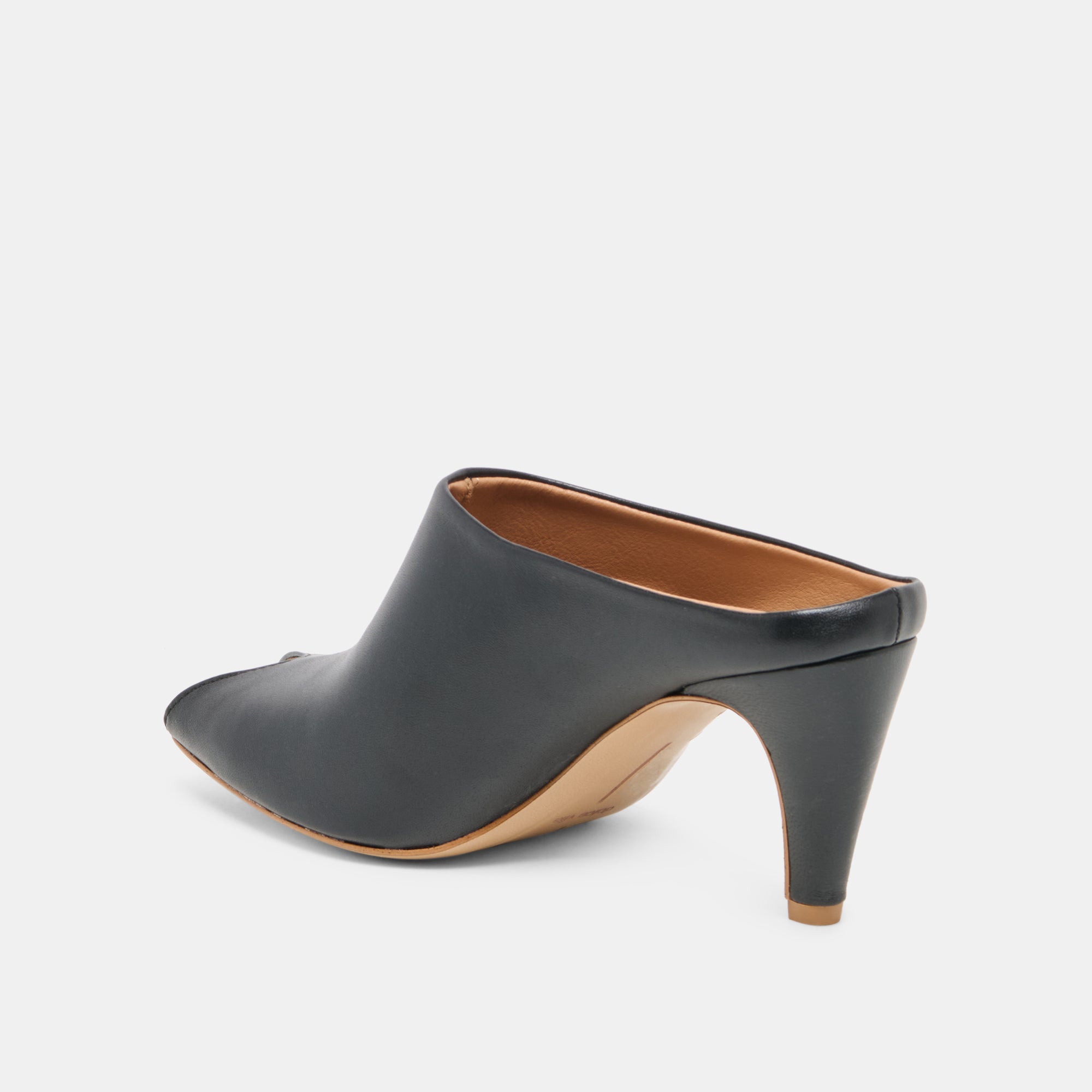 DOLCEVITA-HEEL_MERY_BLACKLEATHER-09-1.jpg