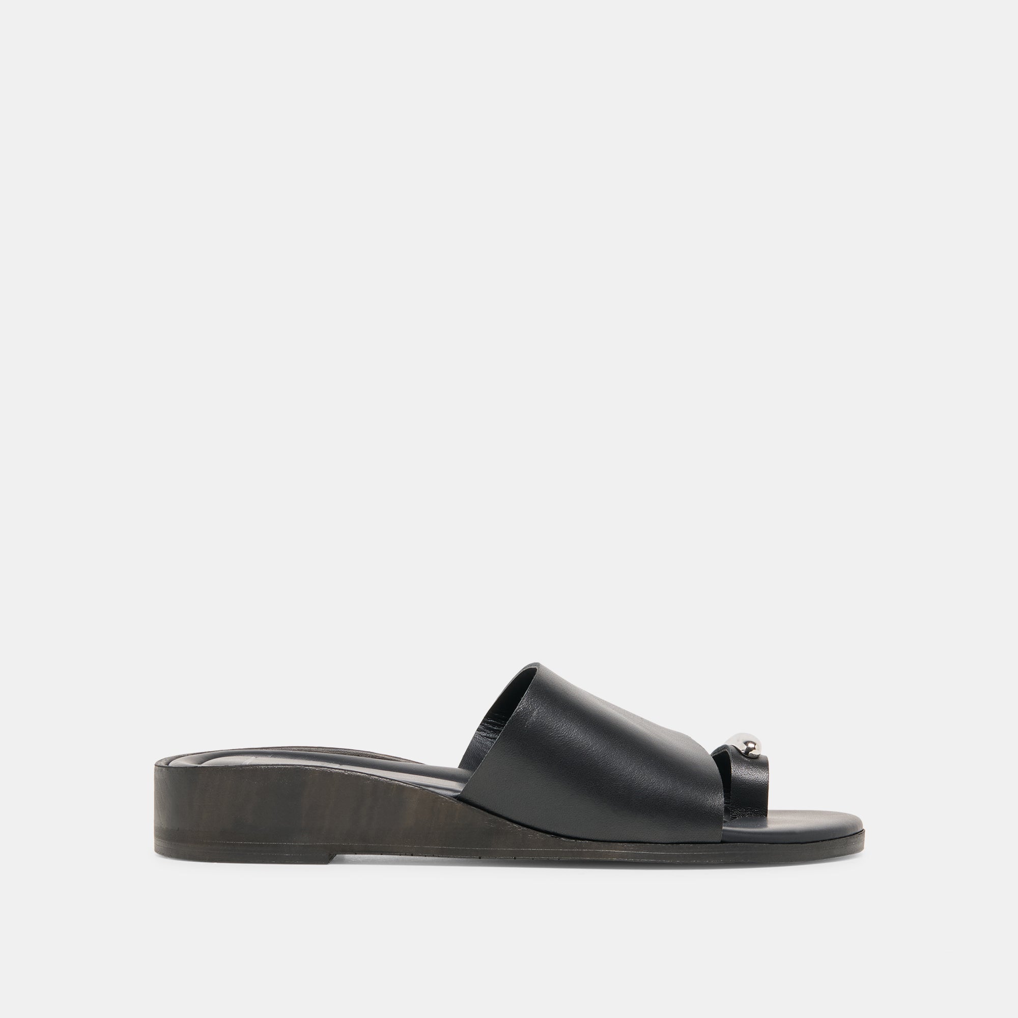 DOLCEVITA-SANDAL_MOXY_BLACKLEATHER-02-2.jpg