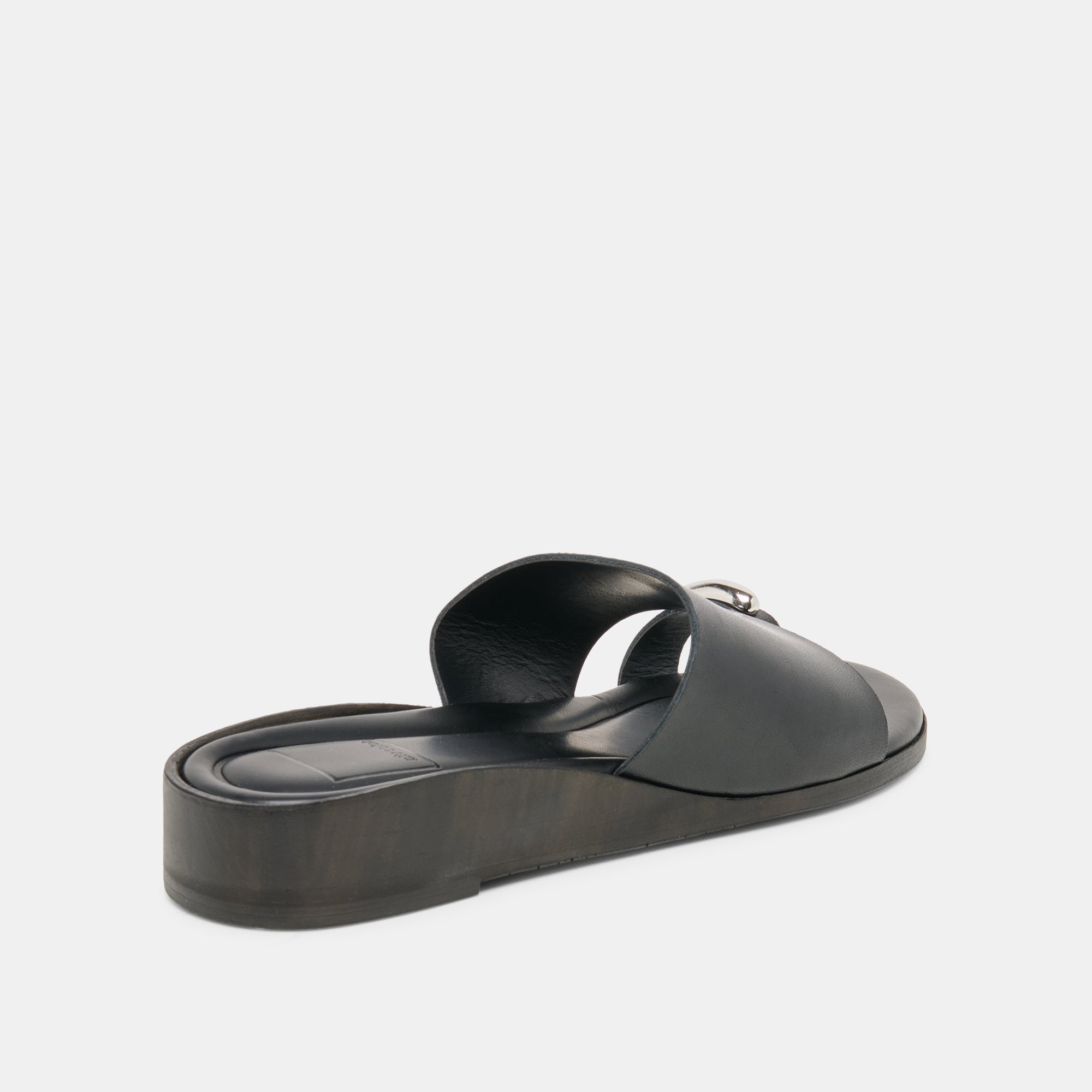 DOLCEVITA-SANDAL_MOXY_BLACKLEATHER-03-1.jpg