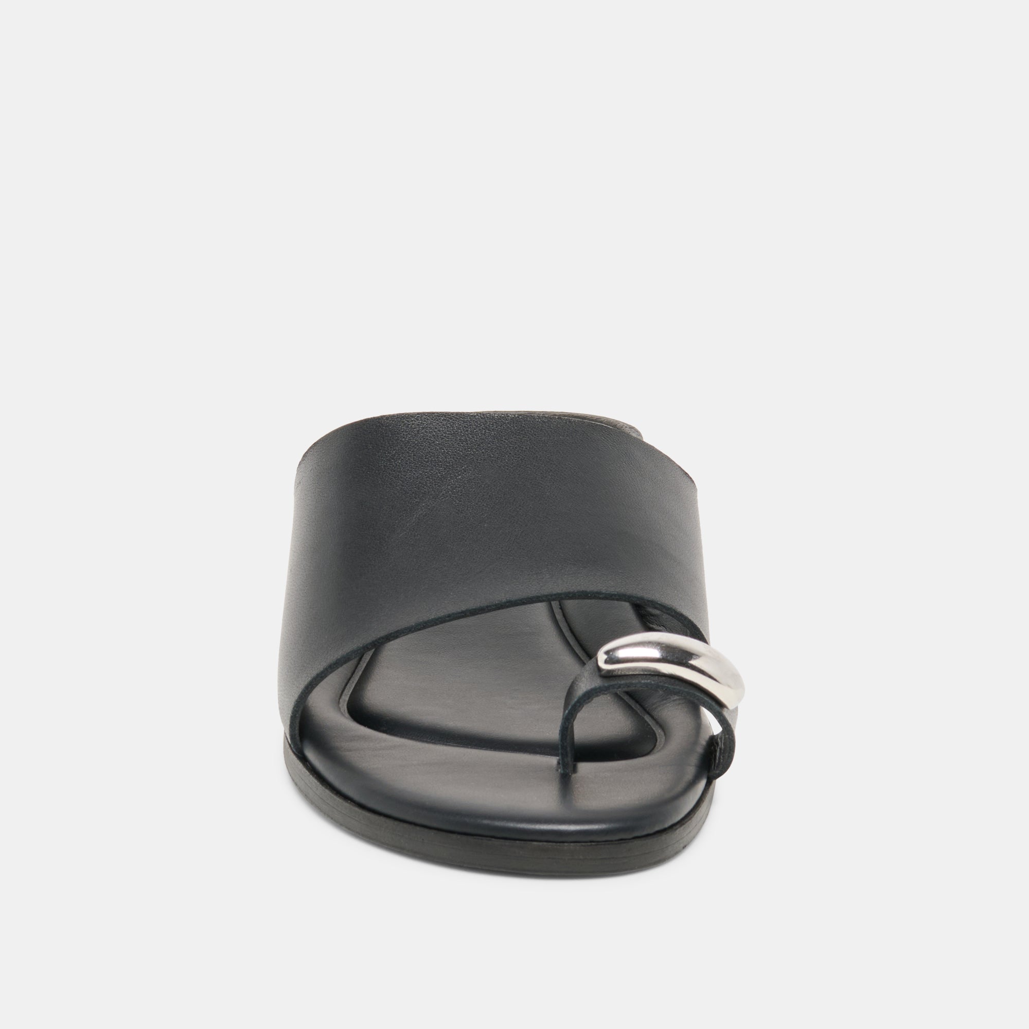 DOLCEVITA-SANDAL_MOXY_BLACKLEATHER-04-1.jpg