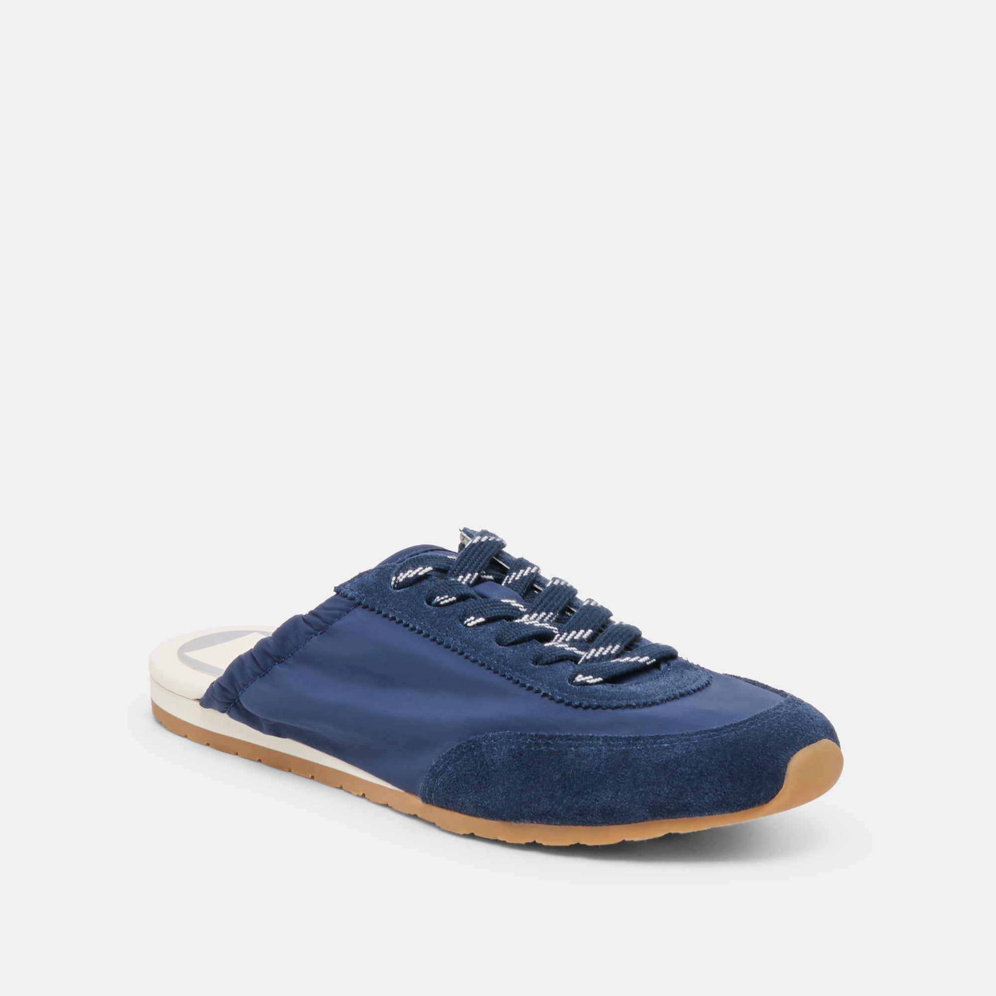 DOLCEVITA-SNEAKER_DARIS_NAVYNYLON-01.jpg