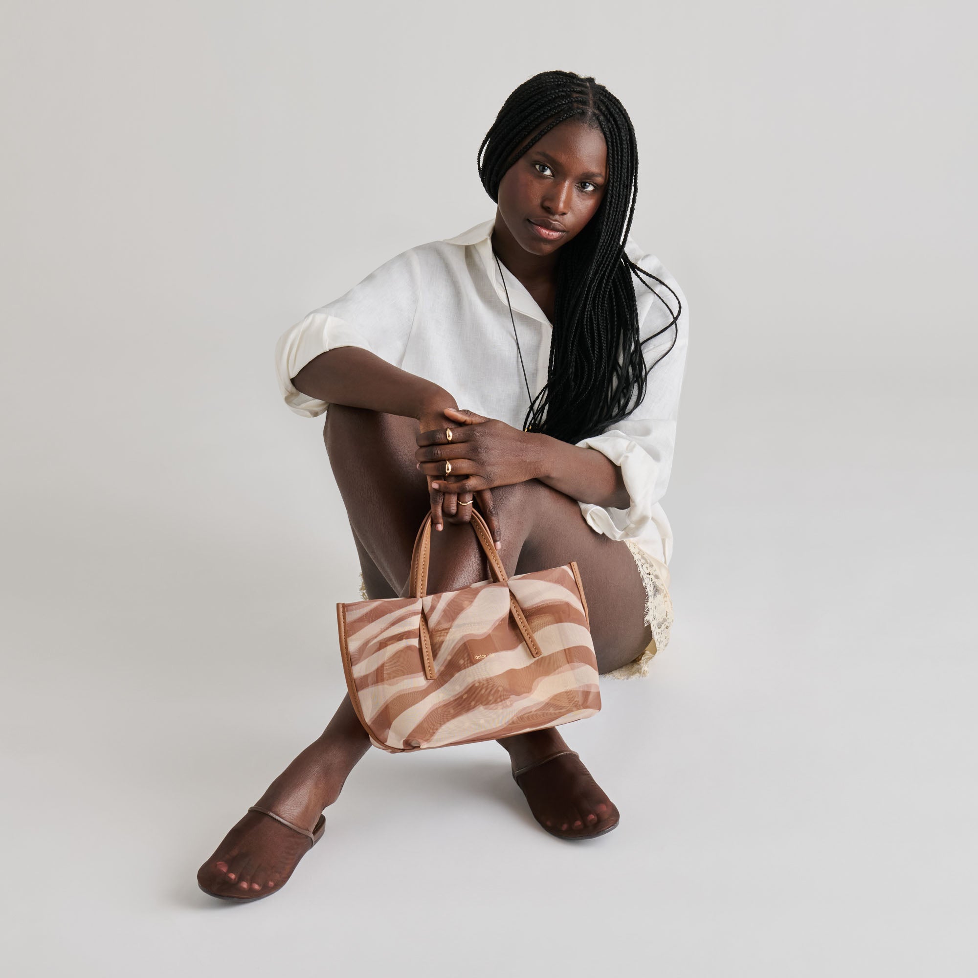 DOLCEVITA-TOTE_SELENE_ZEBRA_02-1.jpg