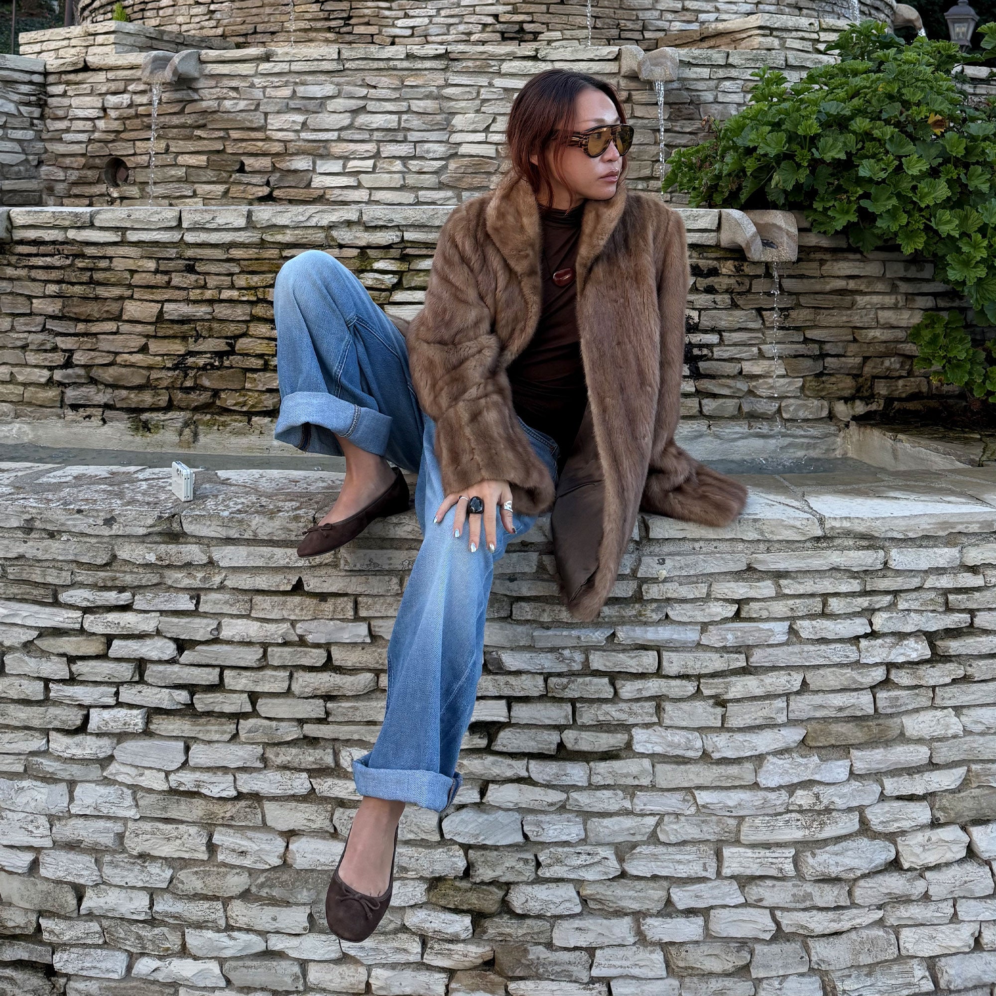sumiiiiseales-ritla-brown-3.jpg